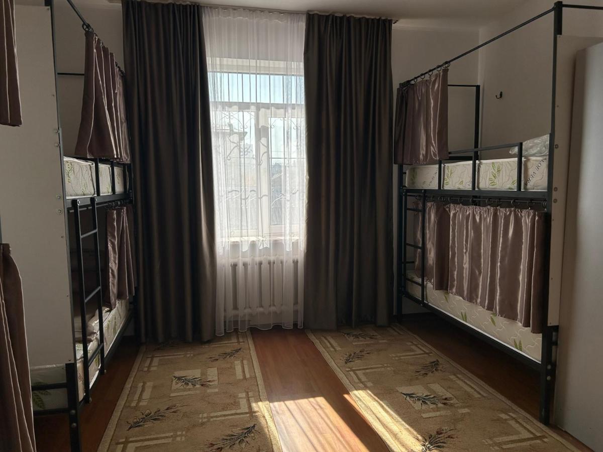 Aya Sofia Hostel Бишкек Екстериор снимка